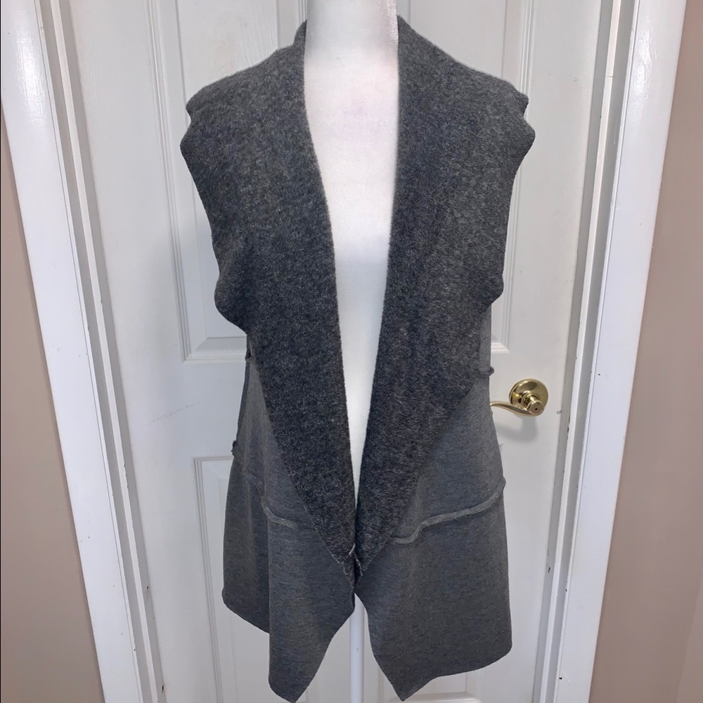 Altar’d State Gray Lightweight Fleece Vest